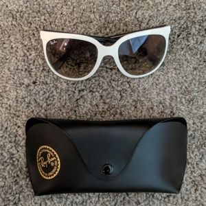 New Women's Ray Ban White Frame Sunglasses